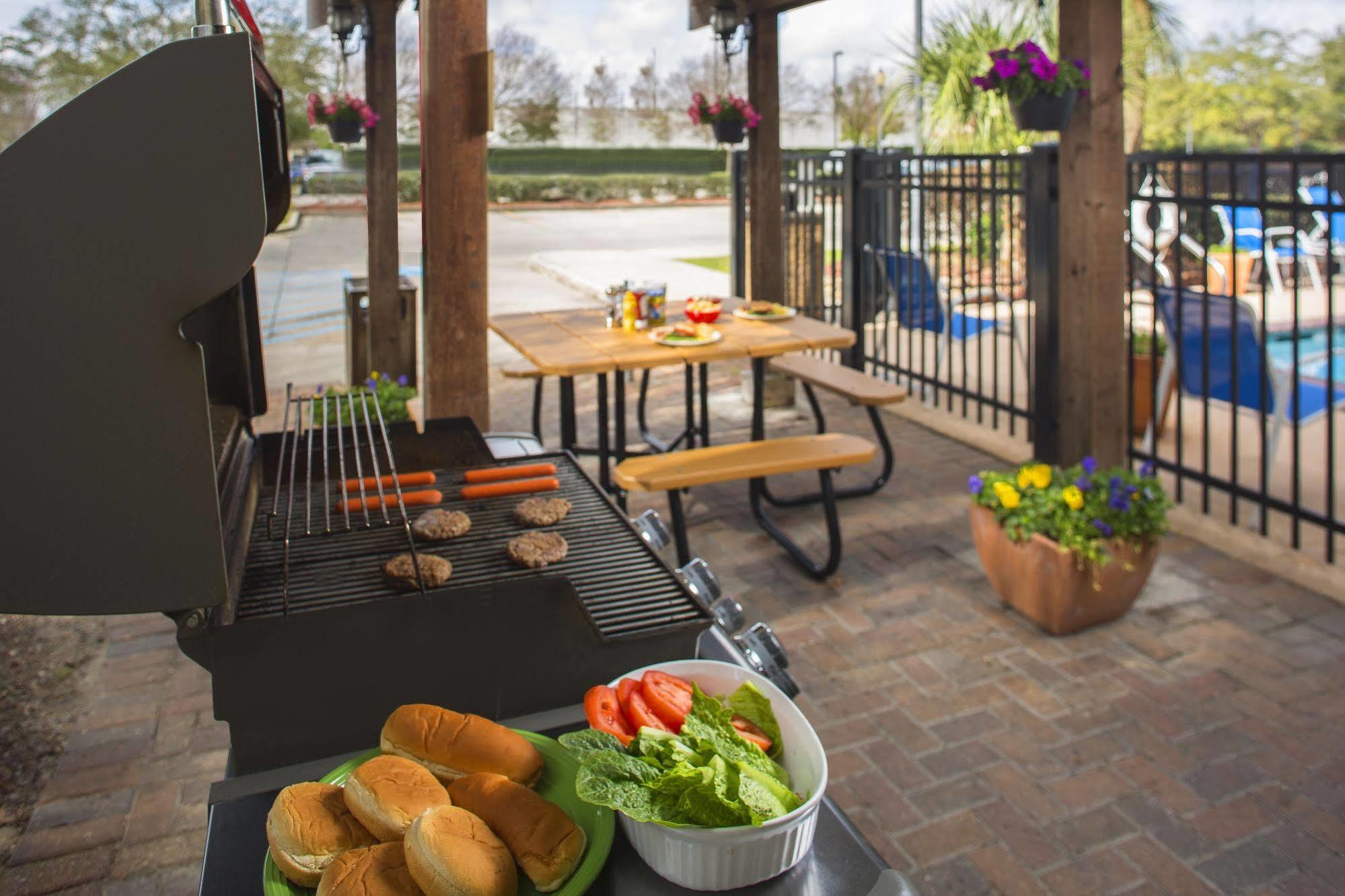 Towneplace Suites New Orleans Metairie Harahan Exterior foto